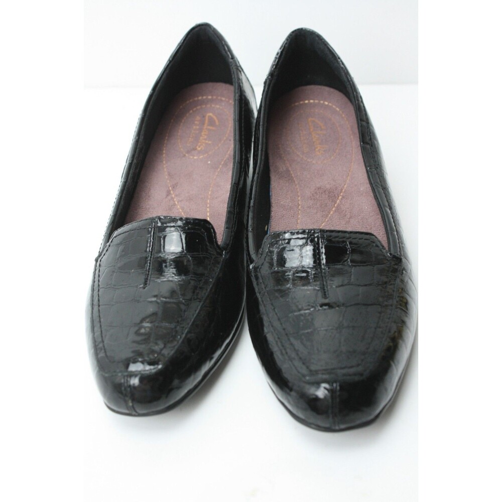 CLARKS Artisan Shoes Womens sz 7.5 Black Patent Leather Croc Slip-Ons Loafers - Picture 2 of 7